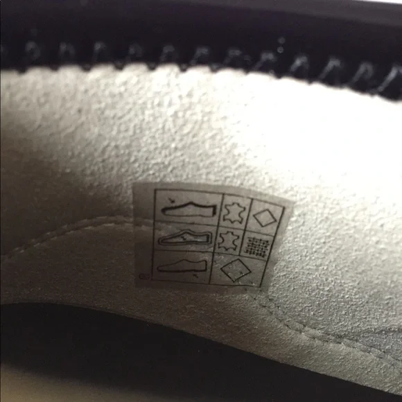 Fendi Ffluid Mid Top Glossy Sneakers Black Womens 9 US 39 EU New In Box Auth - Picture 10 of 13